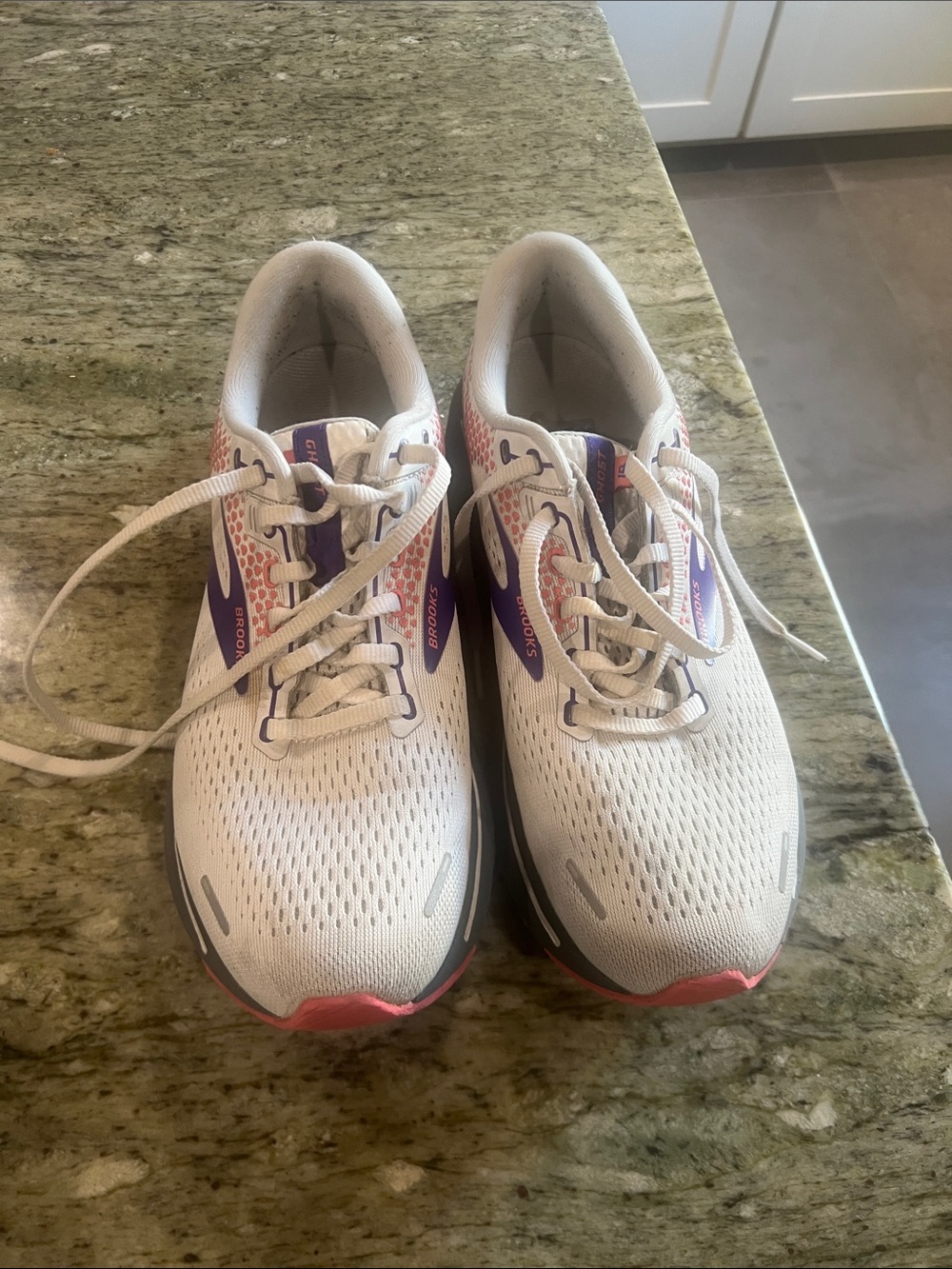 Brooks Ghost 14 Women's Neutral Running Shoes - White/Purple/Coral size 9.5